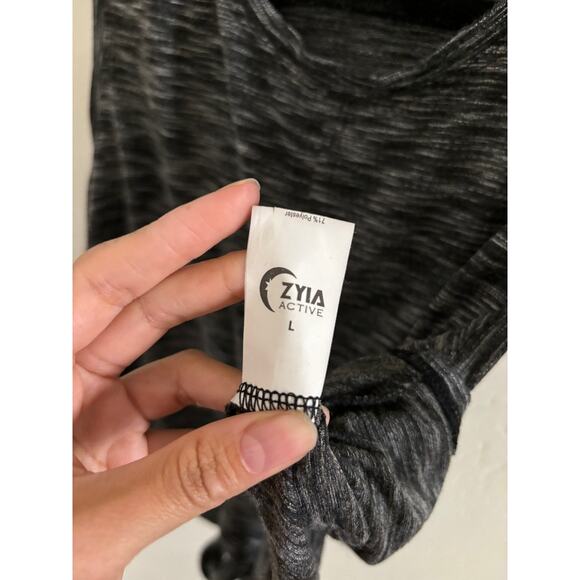 Zyia Top Women's Large Infinity Tank Gray Black Split Tie Front Cropped - Picture 5 of 8